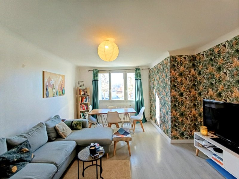 3 bedroom appartement renove in Perigueux, Dordogne, France