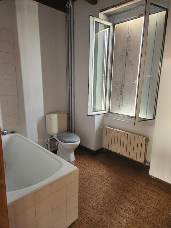 6 bedroom propriete in Hiesse, Charente, France