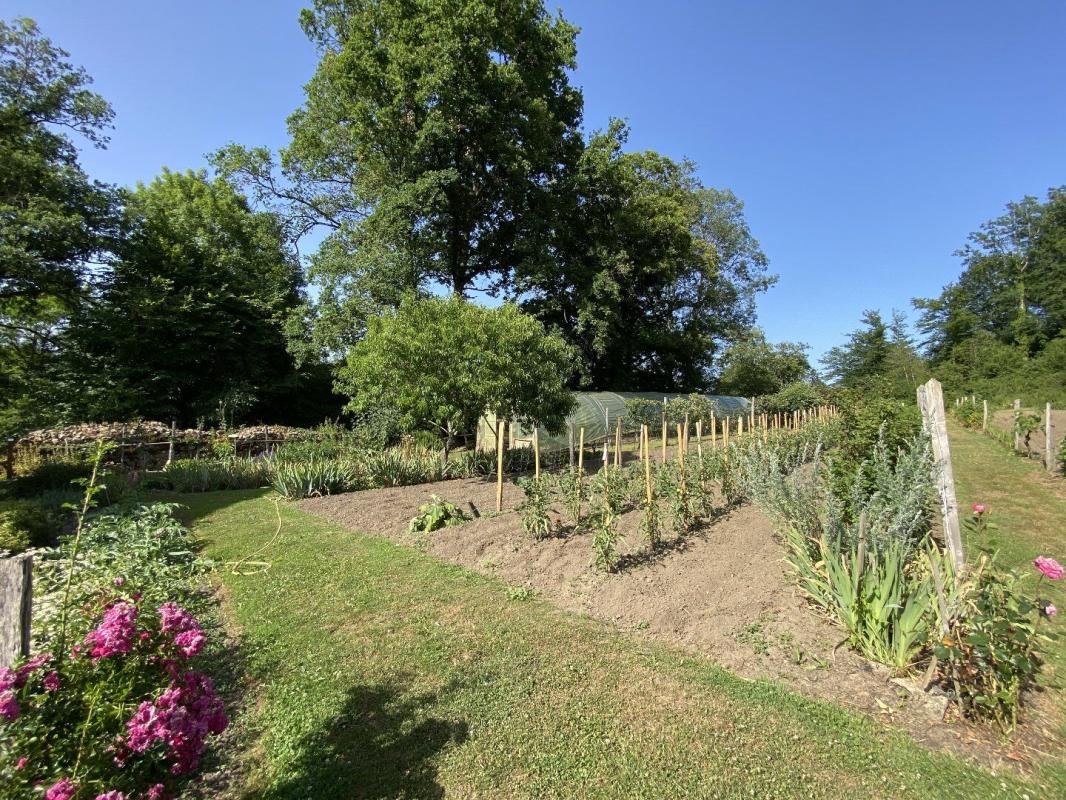 4 bedroom manoir in Busserolles, Dordogne, France