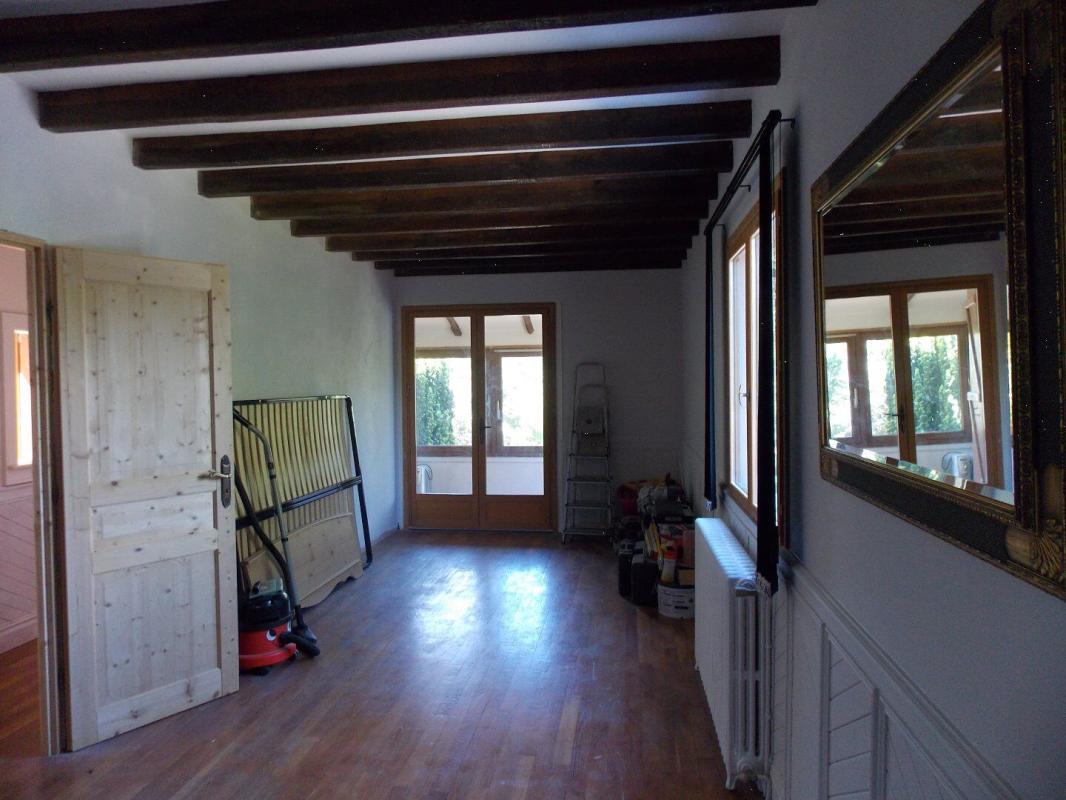 3 bedroom maison individuelle in Saint Auvent, Haute-Vienne, France