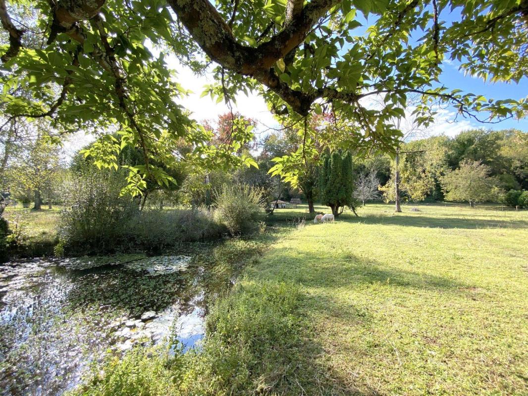 6 bedroom propriete in Angouleme, Charente, France