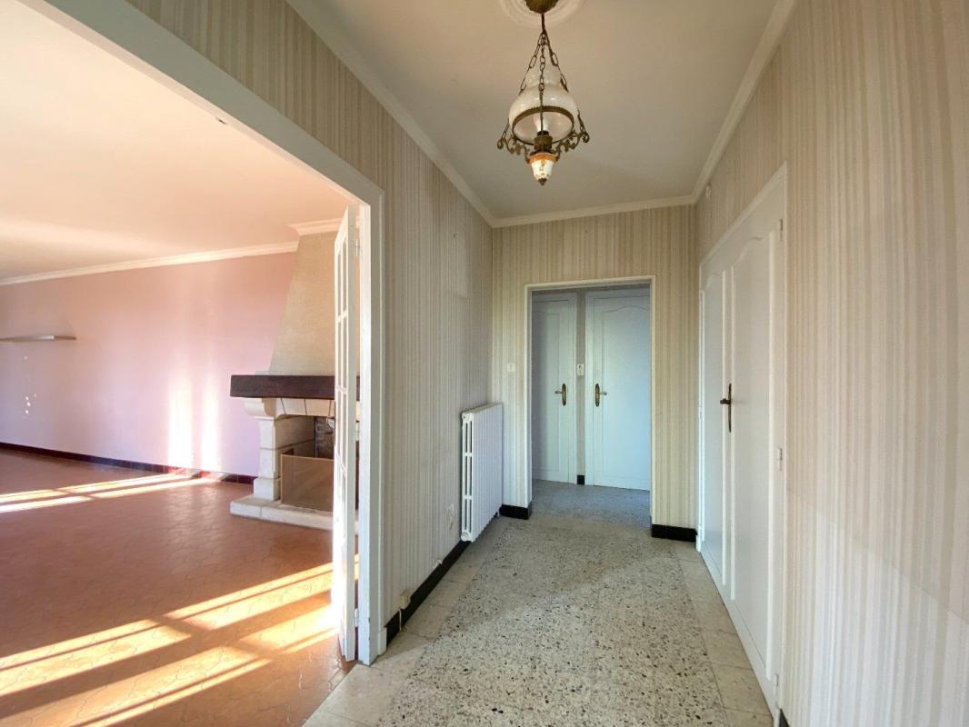 6 bedroom maison in Verteillac, Dordogne, France