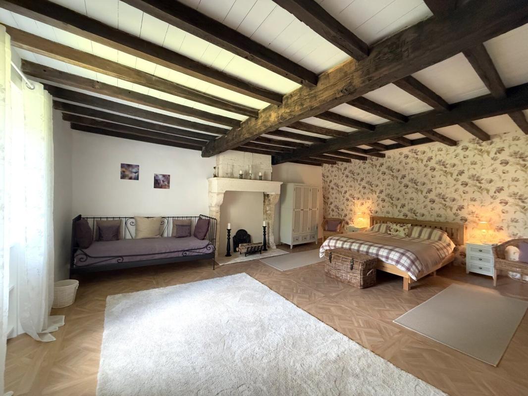 4 bedroom maison in Leguillac De Cercles, Dordogne, France