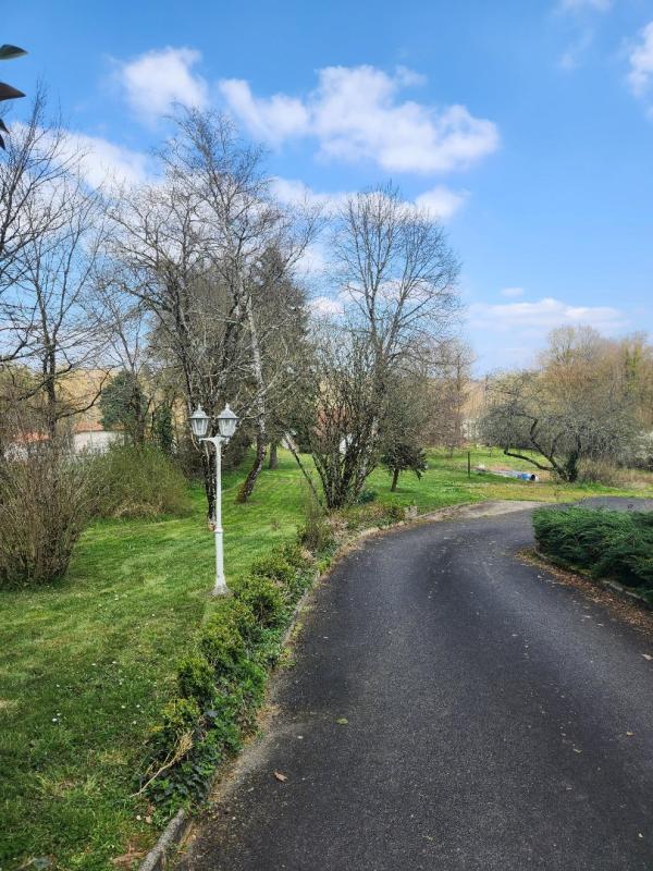 3 bedroom maison in Alloue, Charente, France