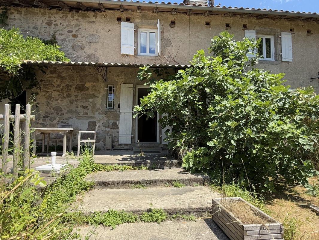 3 bedroom maison in Saint Barthelemy De Bussiere, Dordogne, France