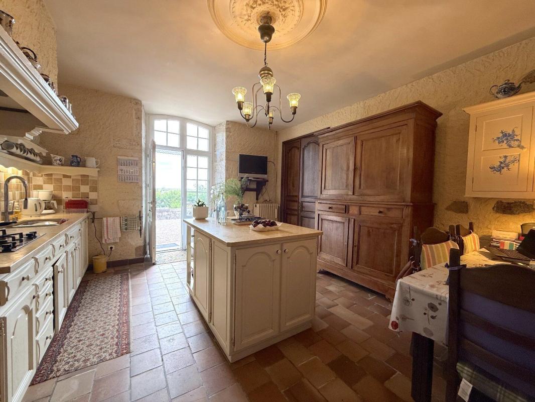 5 bedroom maison in Nontron, Dordogne, France