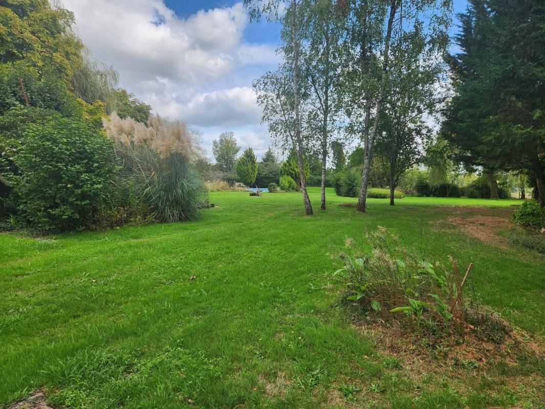 8 bedroom maison in Asnieres Sur Blour, Vienne, France