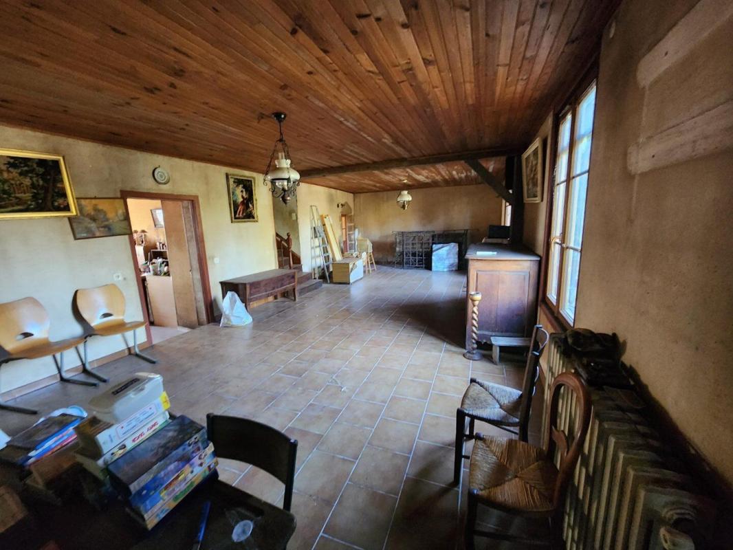 3 bedroom maison de village in Brillac, Charente, France