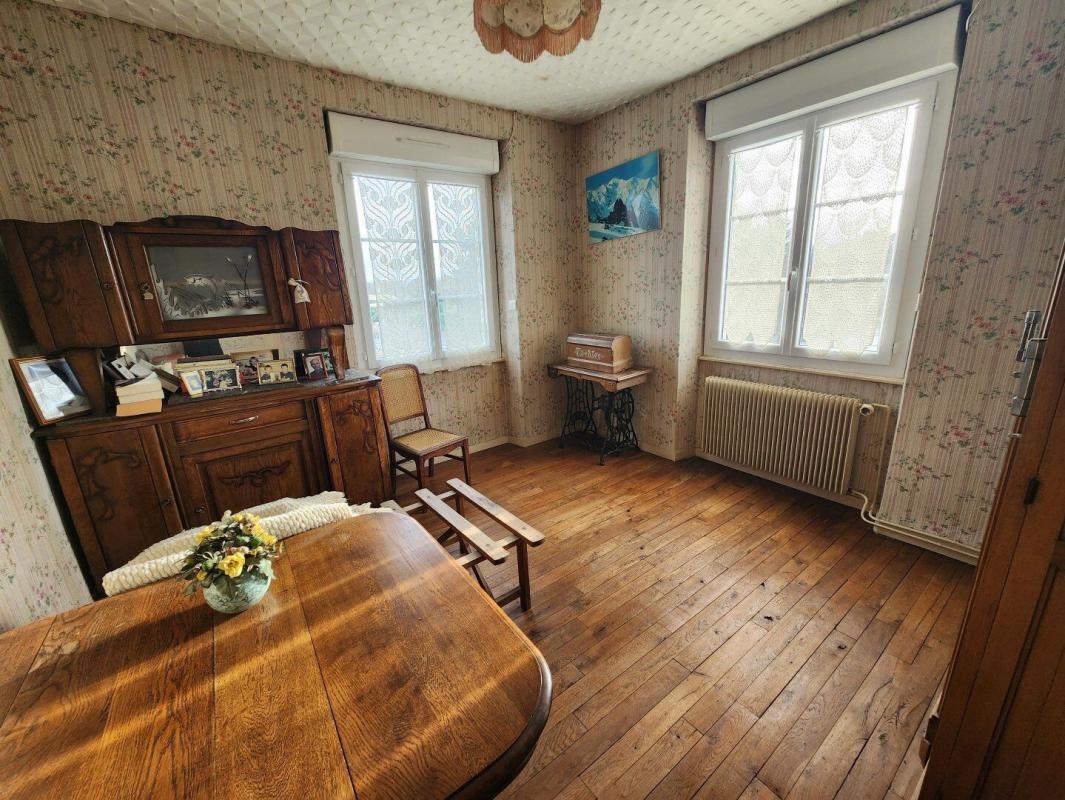 3 bedroom maison in Mezieres Sur Issoire, Haute-Vienne, France