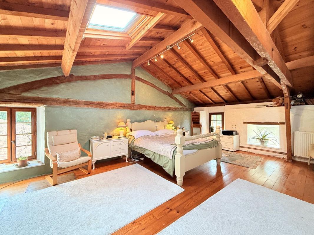 6 bedroom maison in Verteillac, Dordogne, France