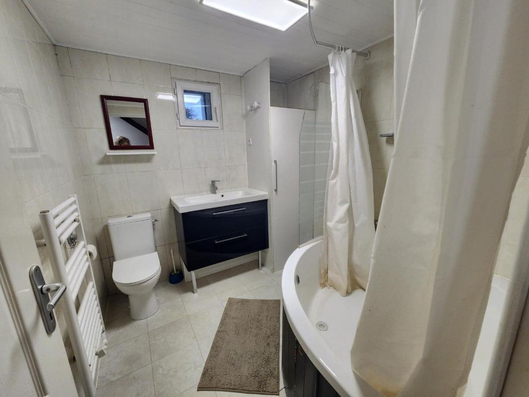 4 bedroom propriete in Asnieres Sur Blour, Vienne, France