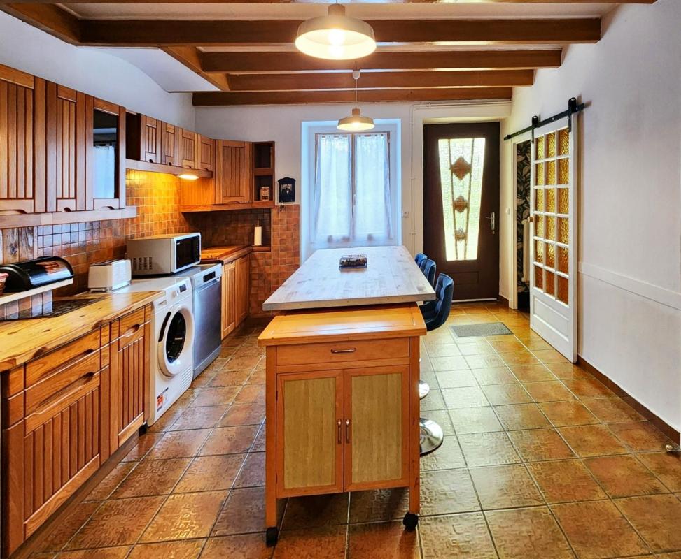 4 bedroom maison in Alloue, Charente, France