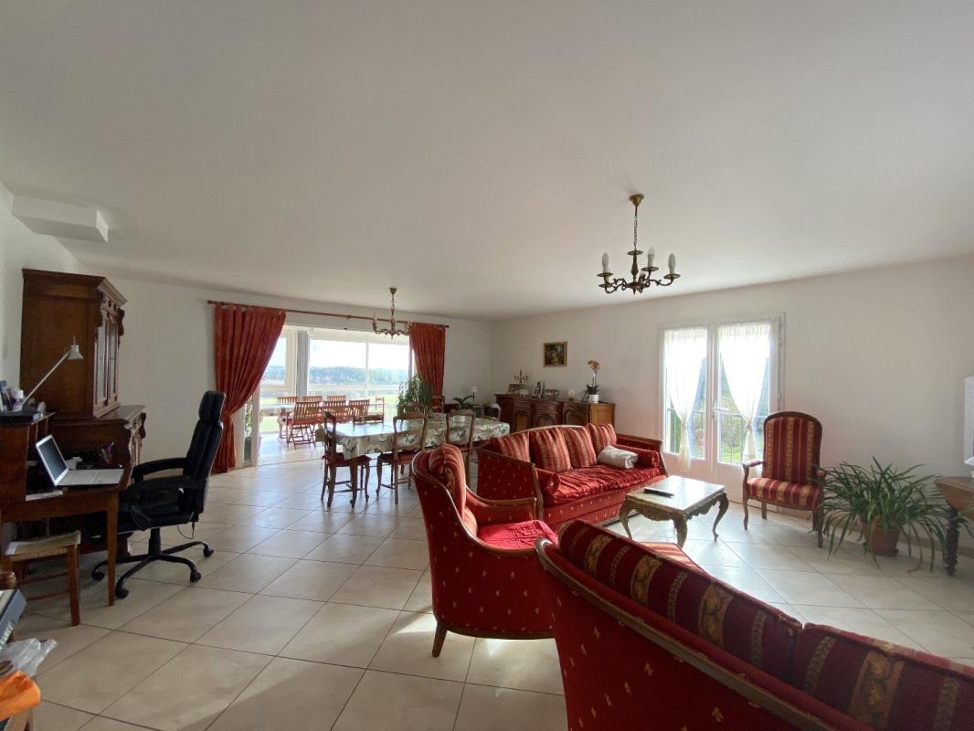 4 bedroom maison recente in Gurat, Charente, France