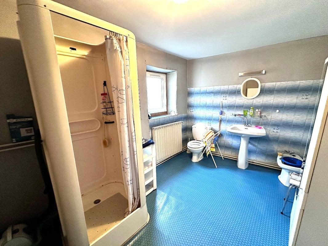 2 bedroom maison de ville in Chabanais, Charente, France