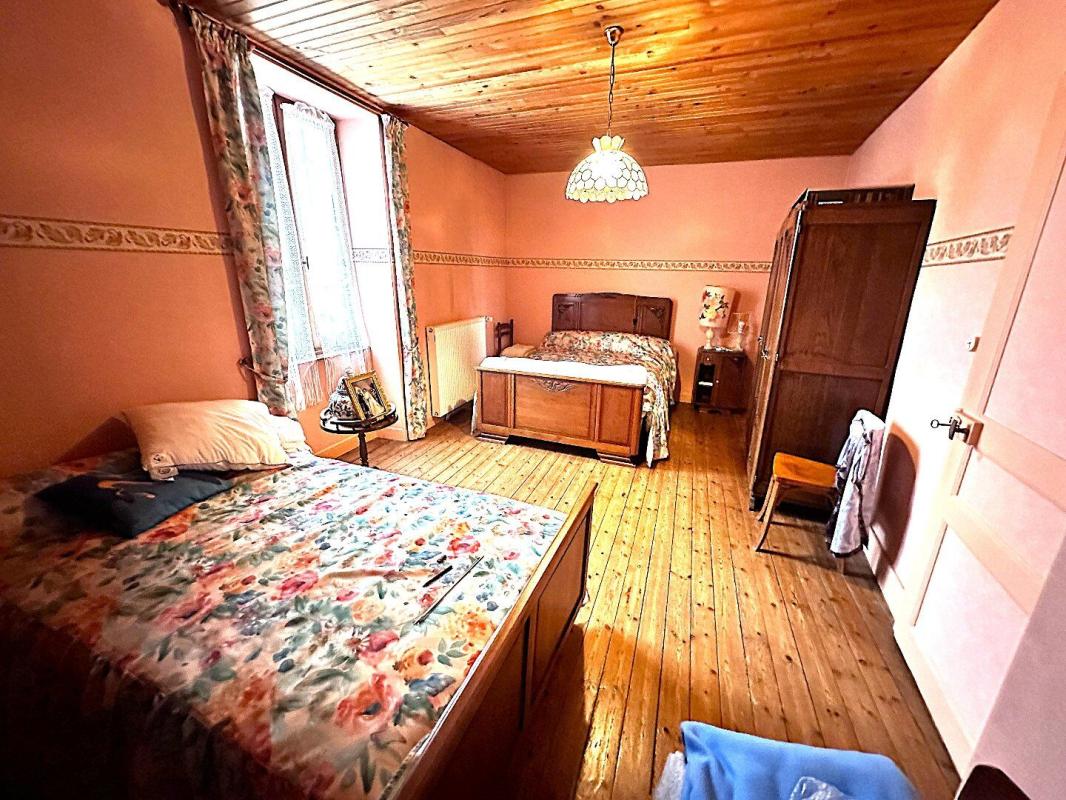 2 bedroom maison de ville in Chabanais, Charente, France