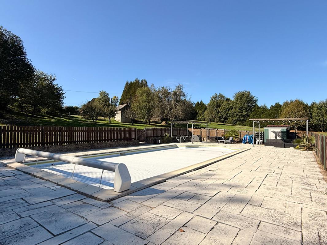 14 bedroom maison in Piegut Pluviers, Dordogne, France