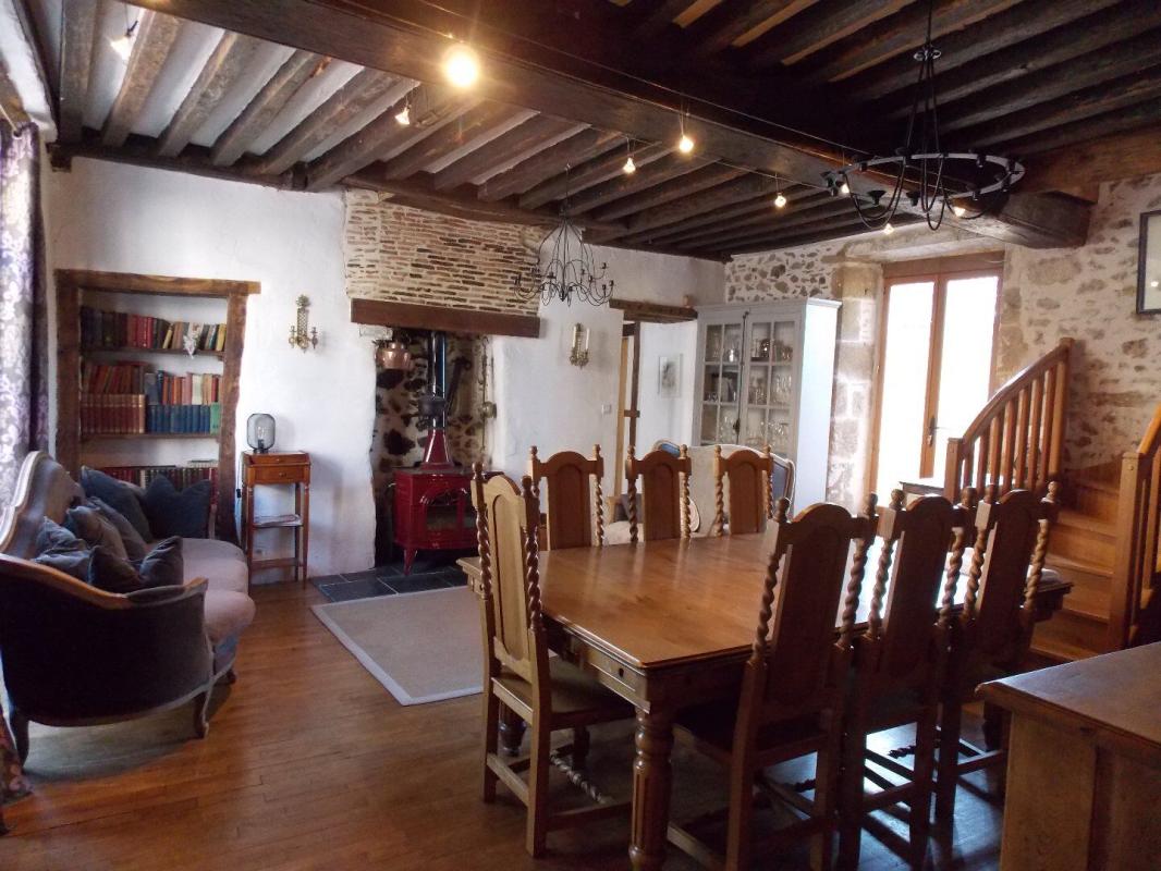 4 bedroom maison de ville in Rochechouart, Haute-Vienne, France