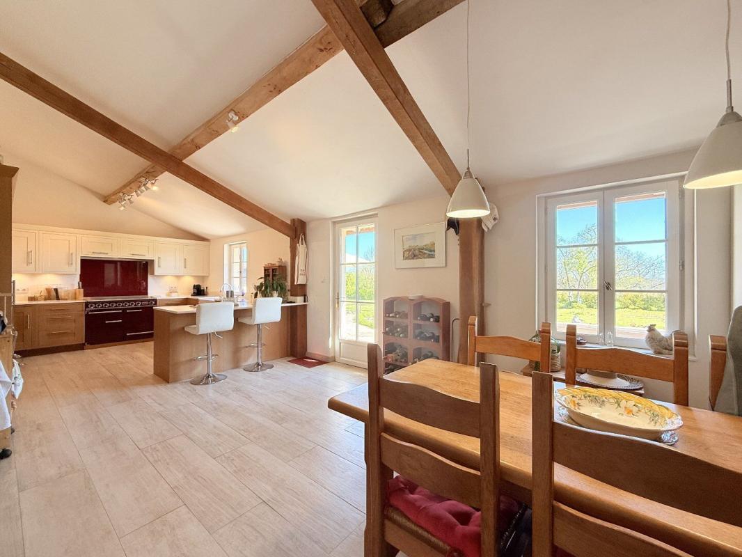 4 bedroom propriete in Aubeterre Sur Dronne, Charente, France