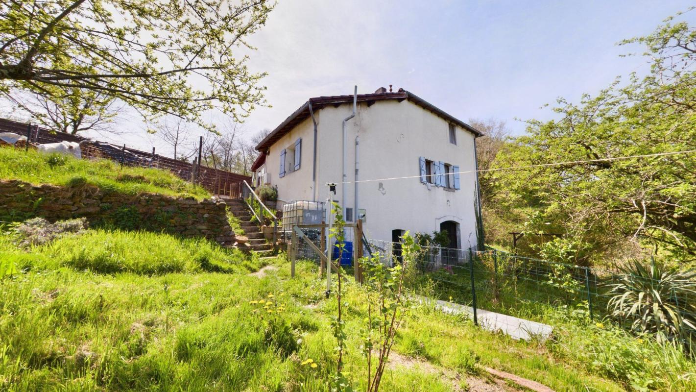 3 bedroom maison situee en campagne in Aubin, Aveyron, France