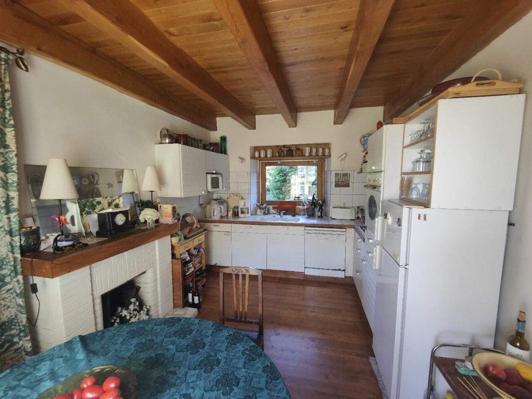 4 bedroom maison in Pradinas, Aveyron, France