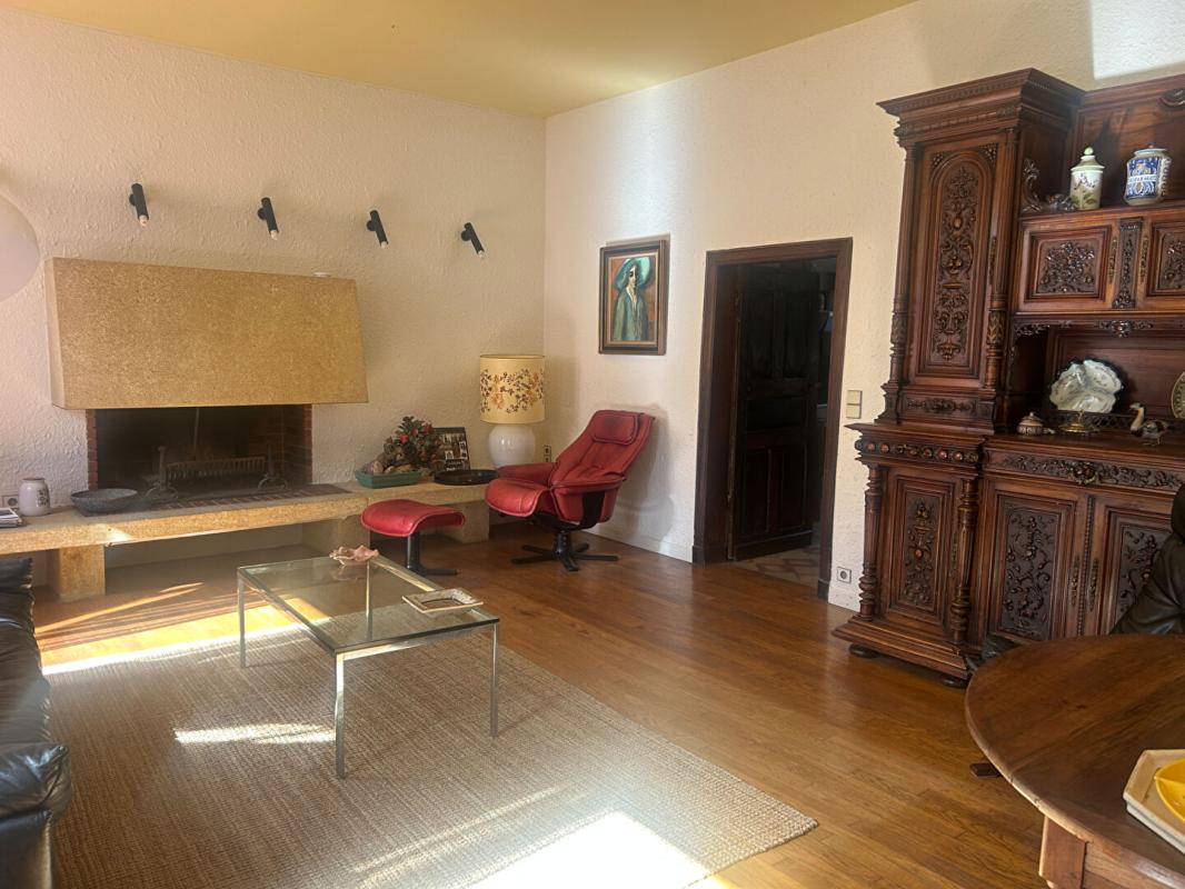 5 bedroom demeure in Requista, Aveyron, France