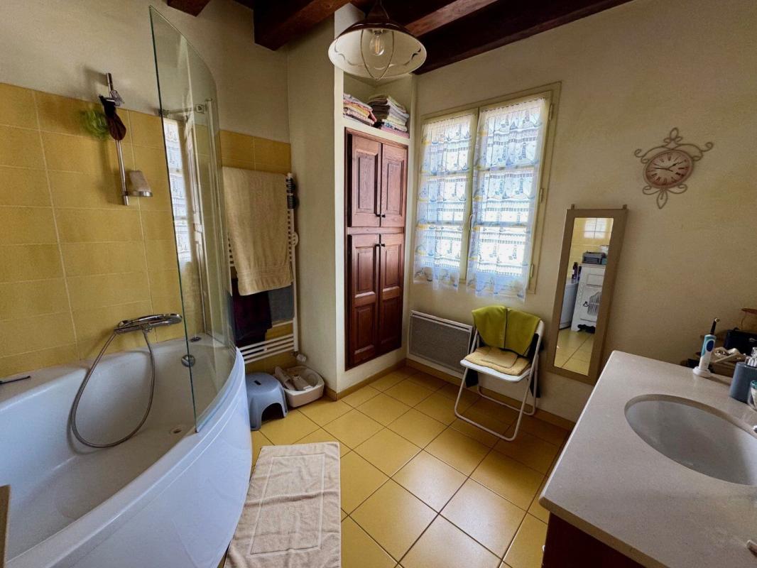 6 bedroom maison traditionnelle in Entraygues Sur Truyere, Aveyron, France
