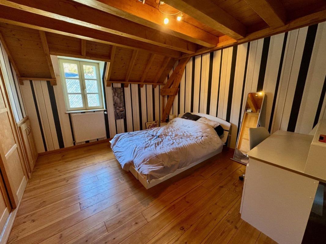 6 bedroom maison traditionnelle in Entraygues Sur Truyere, Aveyron, France