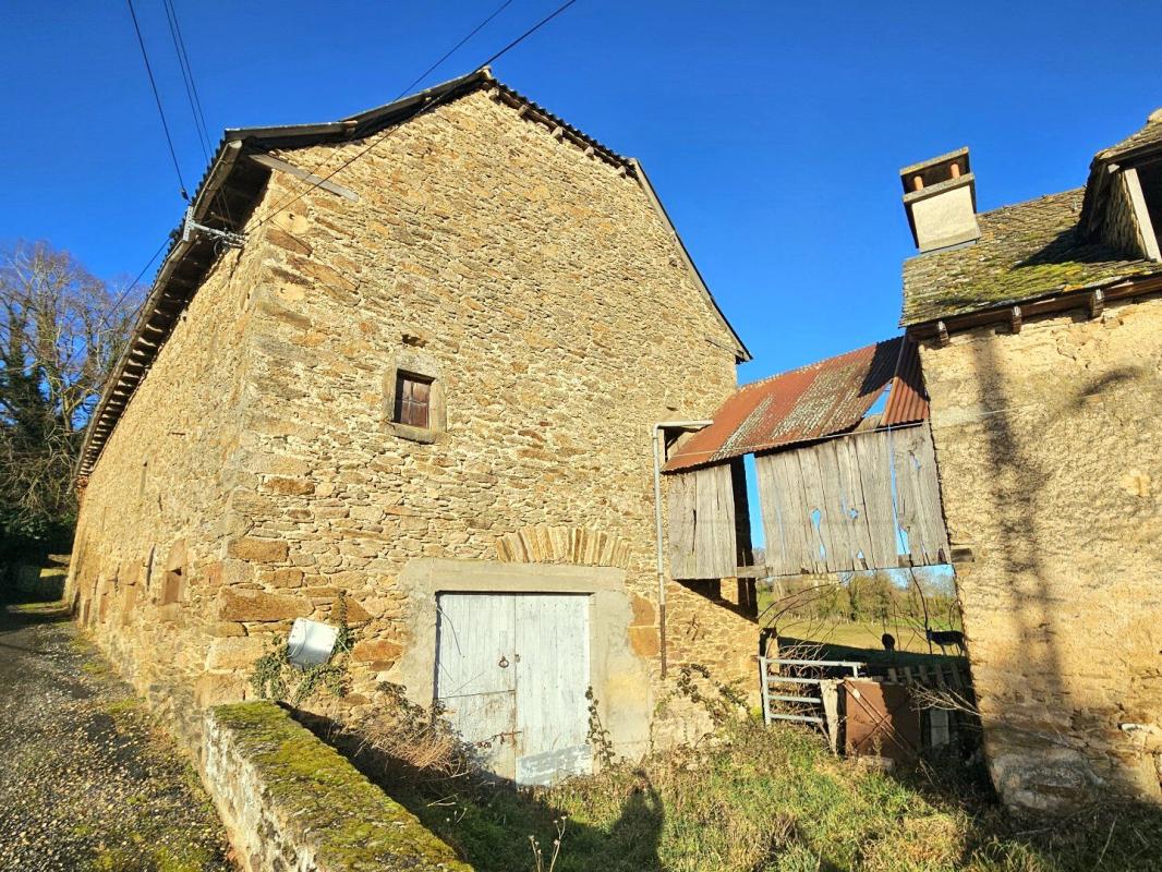 3 bedroom corps de ferme in Moyrazes, Aveyron, France