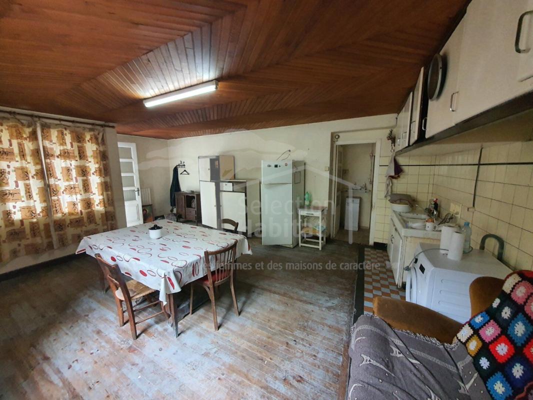4 bedroom maison de village in Pradinas, Aveyron, France