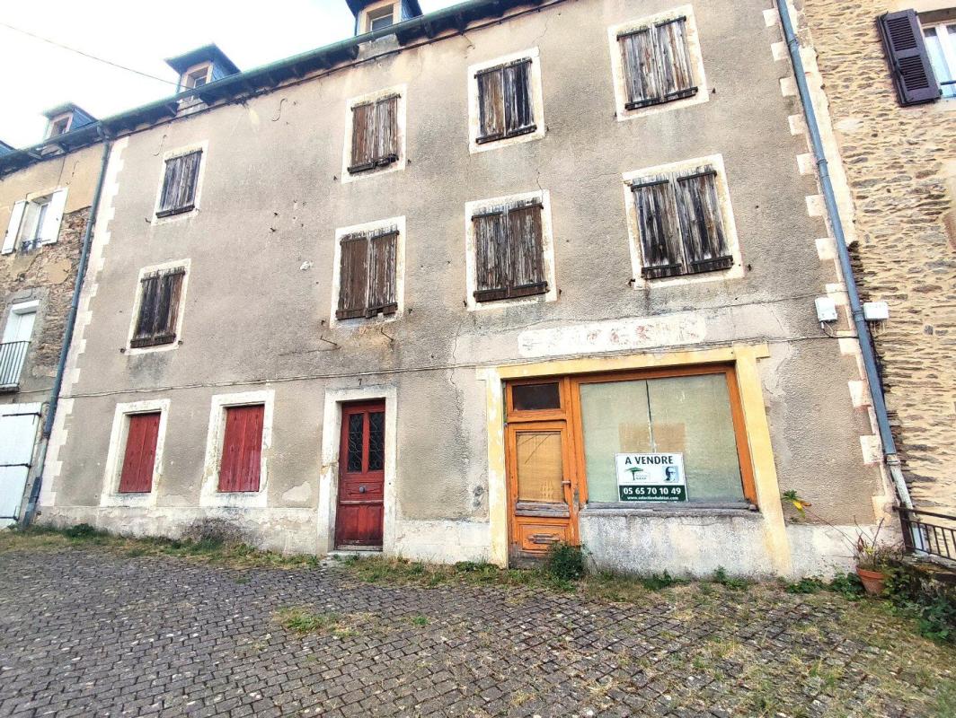 5 bedroom maison de village in Segur, Aveyron, France