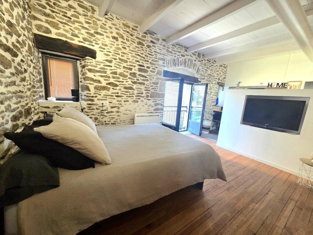 2 bedroom maison en pierres in Alrance, Aveyron, France