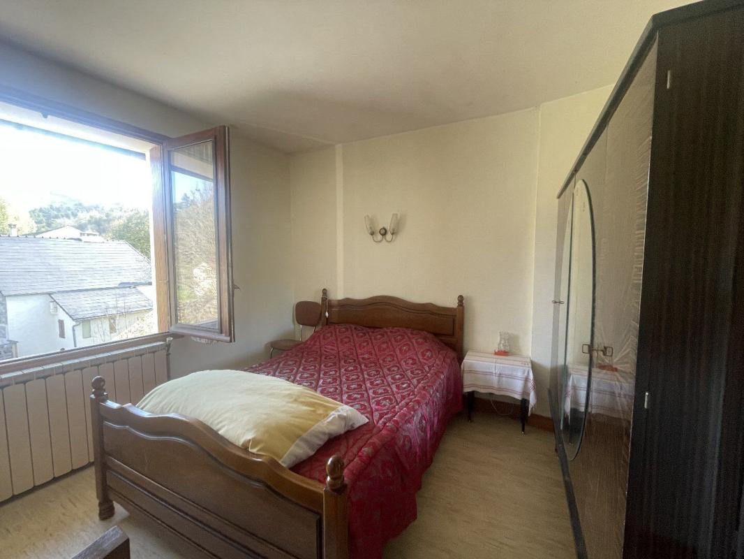 4 bedroom maison de village in Saint Jean Du Bruel, Aveyron, France