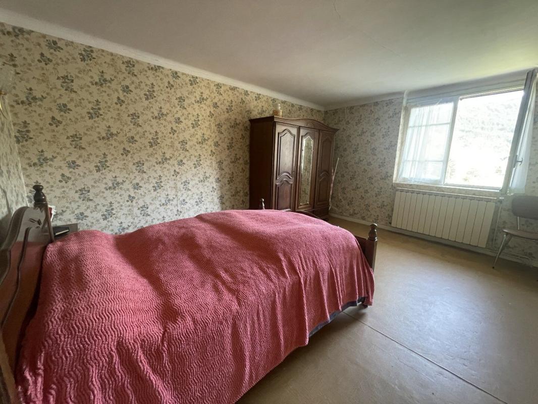 4 bedroom maison de village in Saint Jean Du Bruel, Aveyron, France