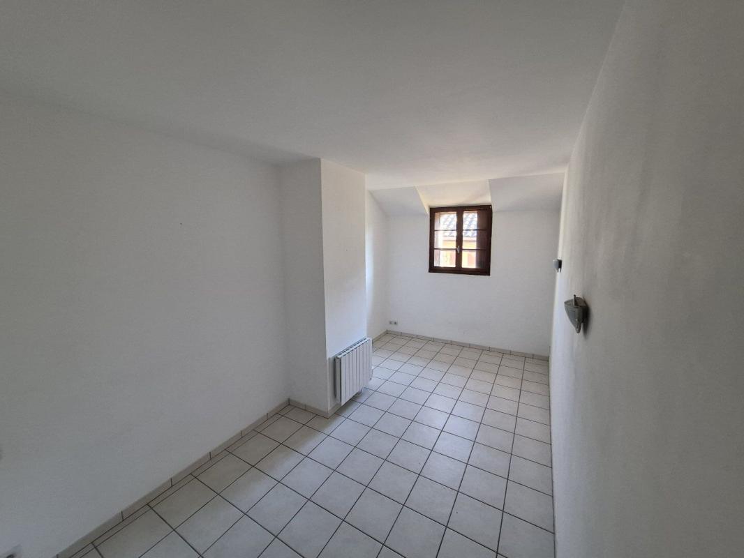 2 bedroom maison de ville in Riviere Sur Tarn, Aveyron, France