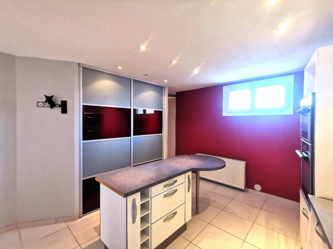 2 bedroom t3 in Millau, Aveyron, France