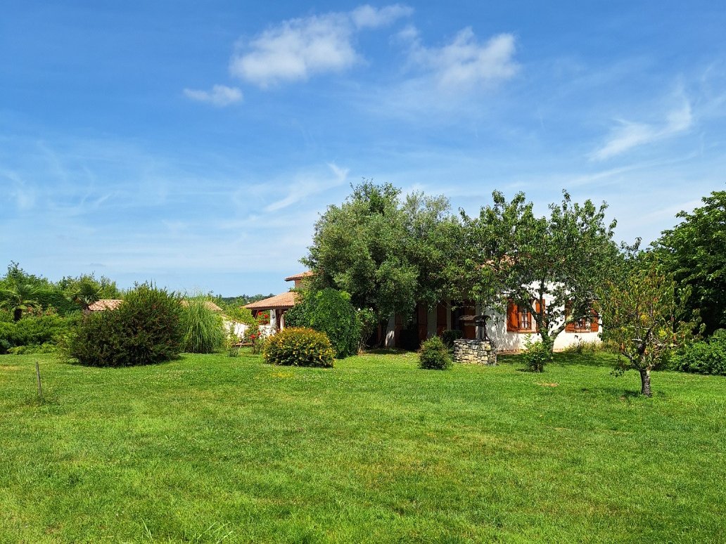 4 bedroom mas in Astaffort, Lot-et-Garonne, France