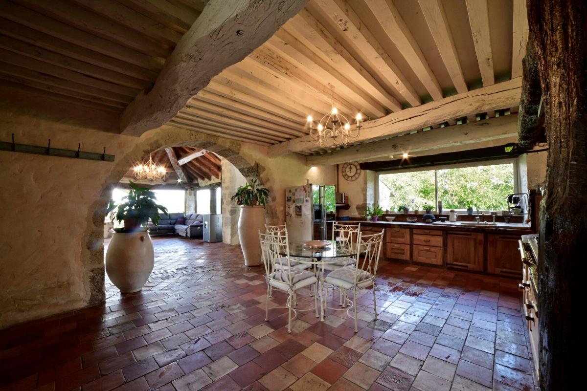 10 bedroom propriete in Nerac, Lot-et-Garonne, France