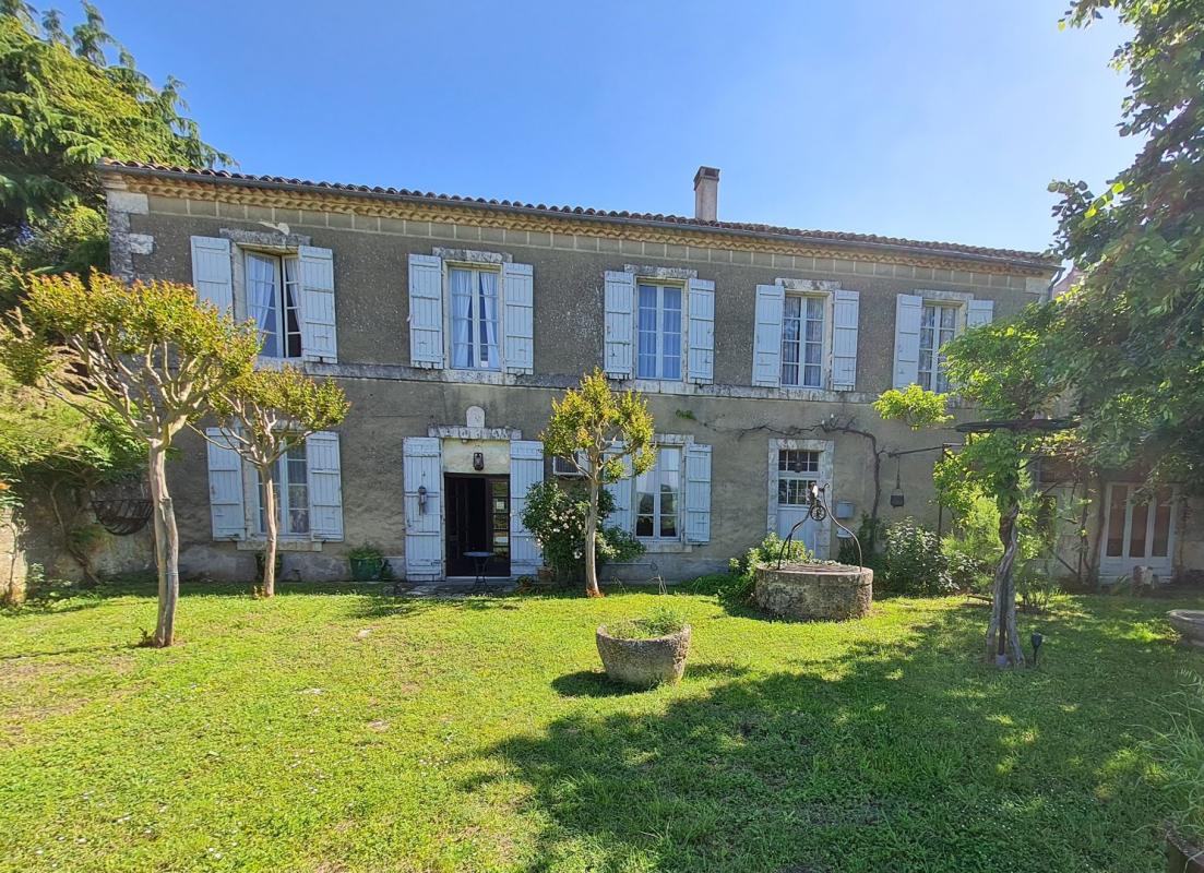 4 bedroom maison de ville in Valence Sur Baise, Gers, France