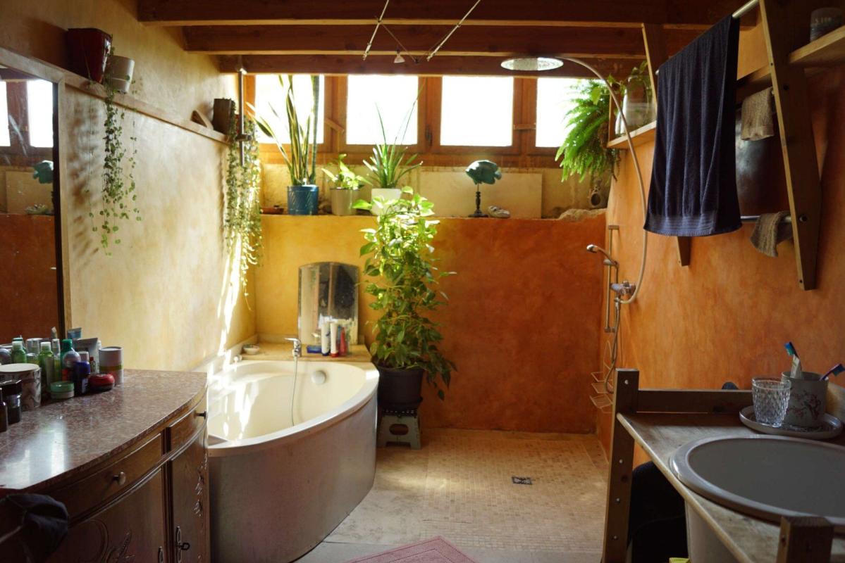 2 bedroom maison situee en campagne in Fleurance, Gers, France