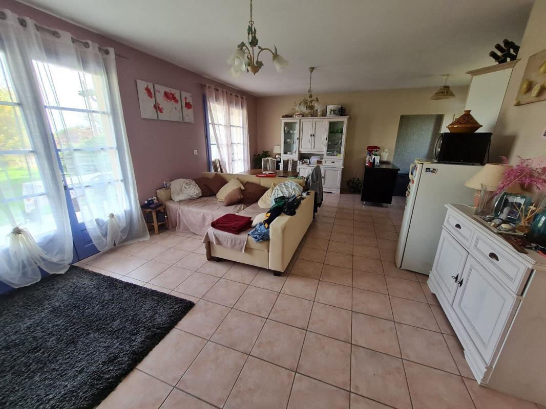 3 bedroom maison recente in Lectoure, Gers, France