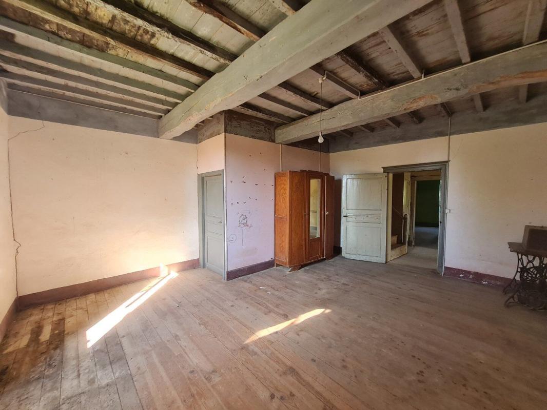 3 bedroom maison a renover in Lectoure, Gers, France
