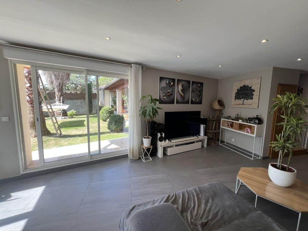 3 bedroom maison de ville in Eauze, Gers, France