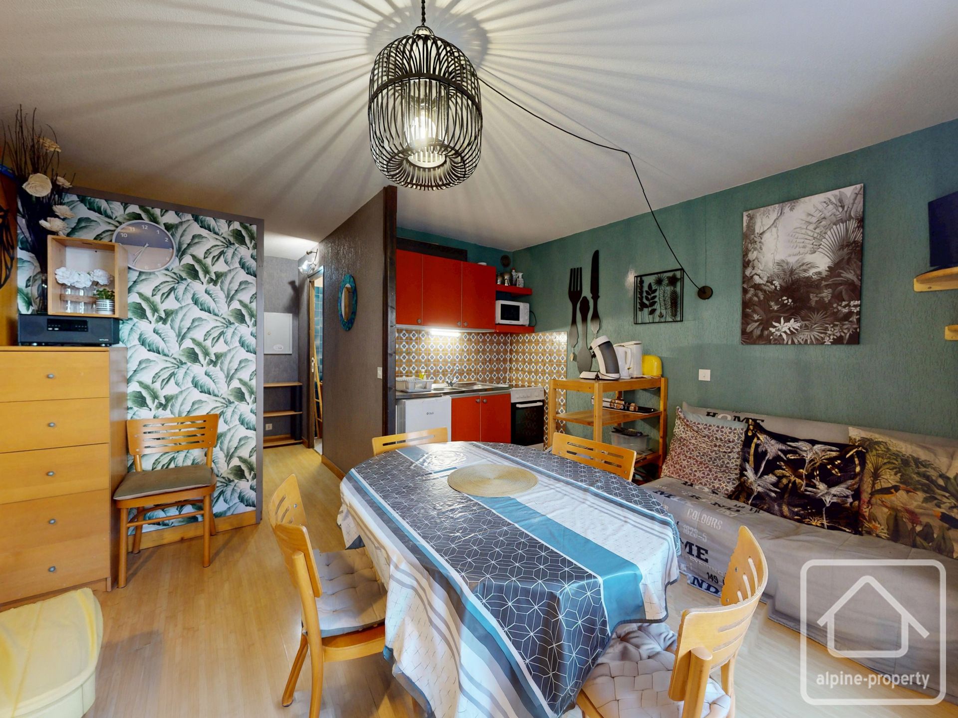 Studio Apartment In The Roc D’Enfer Resort. – RELAISS37