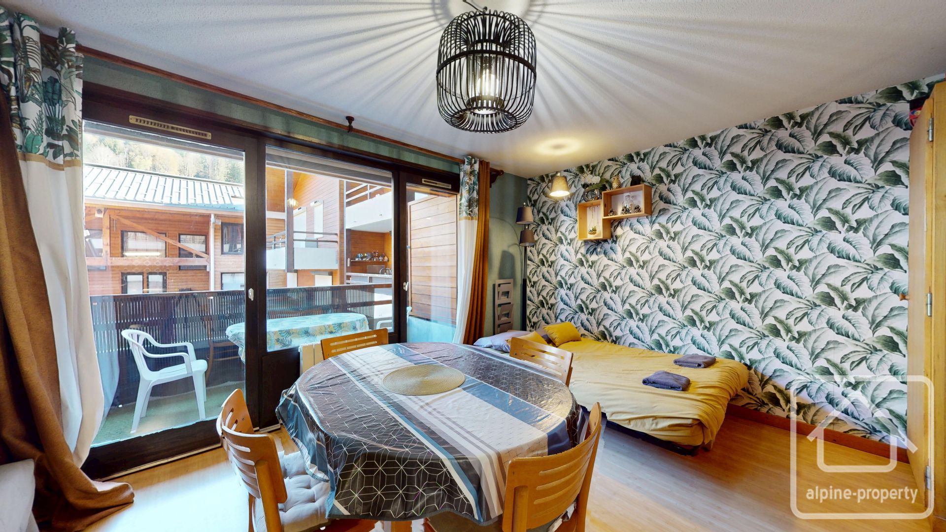 Studio Apartment In The Roc D’Enfer Resort. – RELAISS37