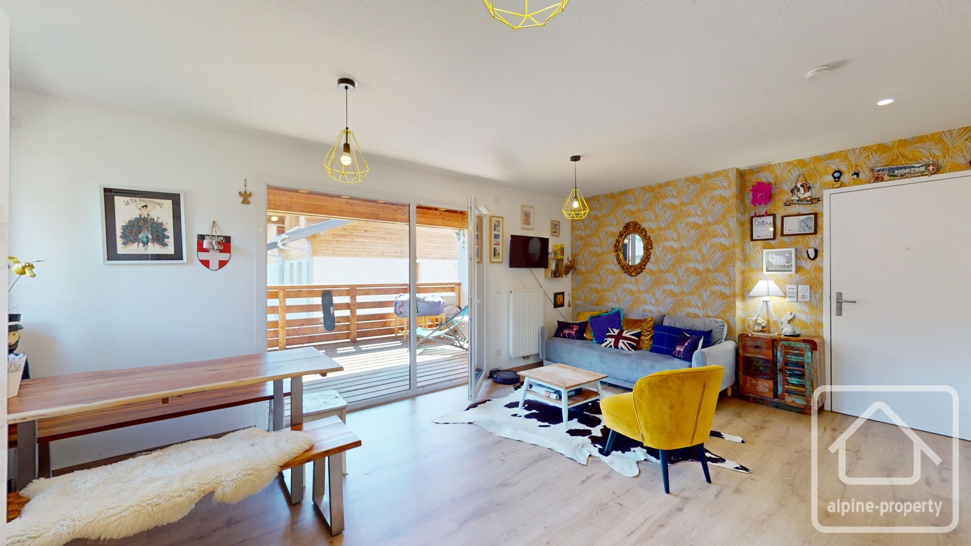 Spacious South Facing, One Bedroom Apartment With Great Terrace – LHOTTIS