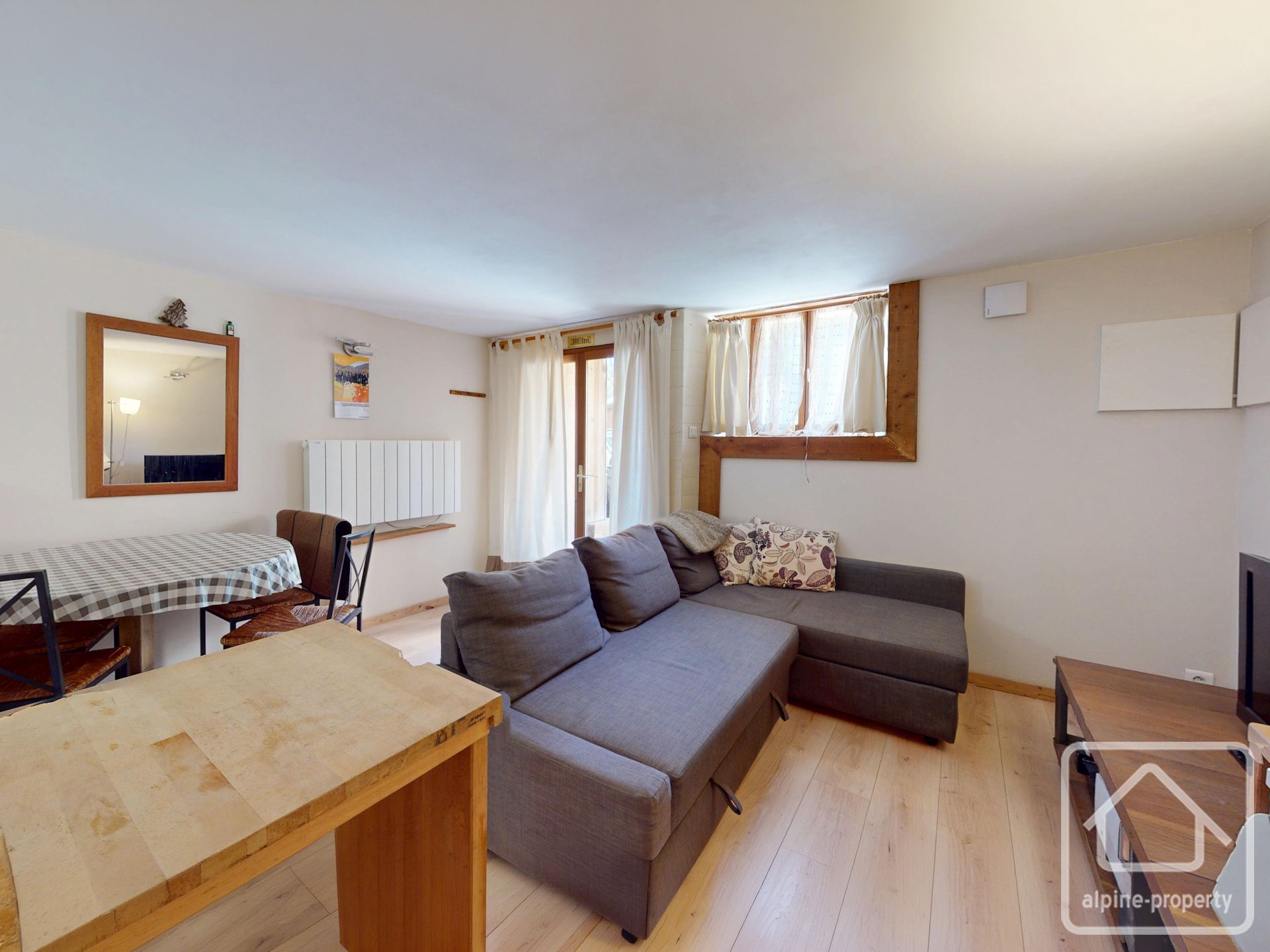Rare For Sale- Well Maintained Studio Apartment Which Is Just A 20 Minute Walk To The Centre Of The Village. – ABBAYE