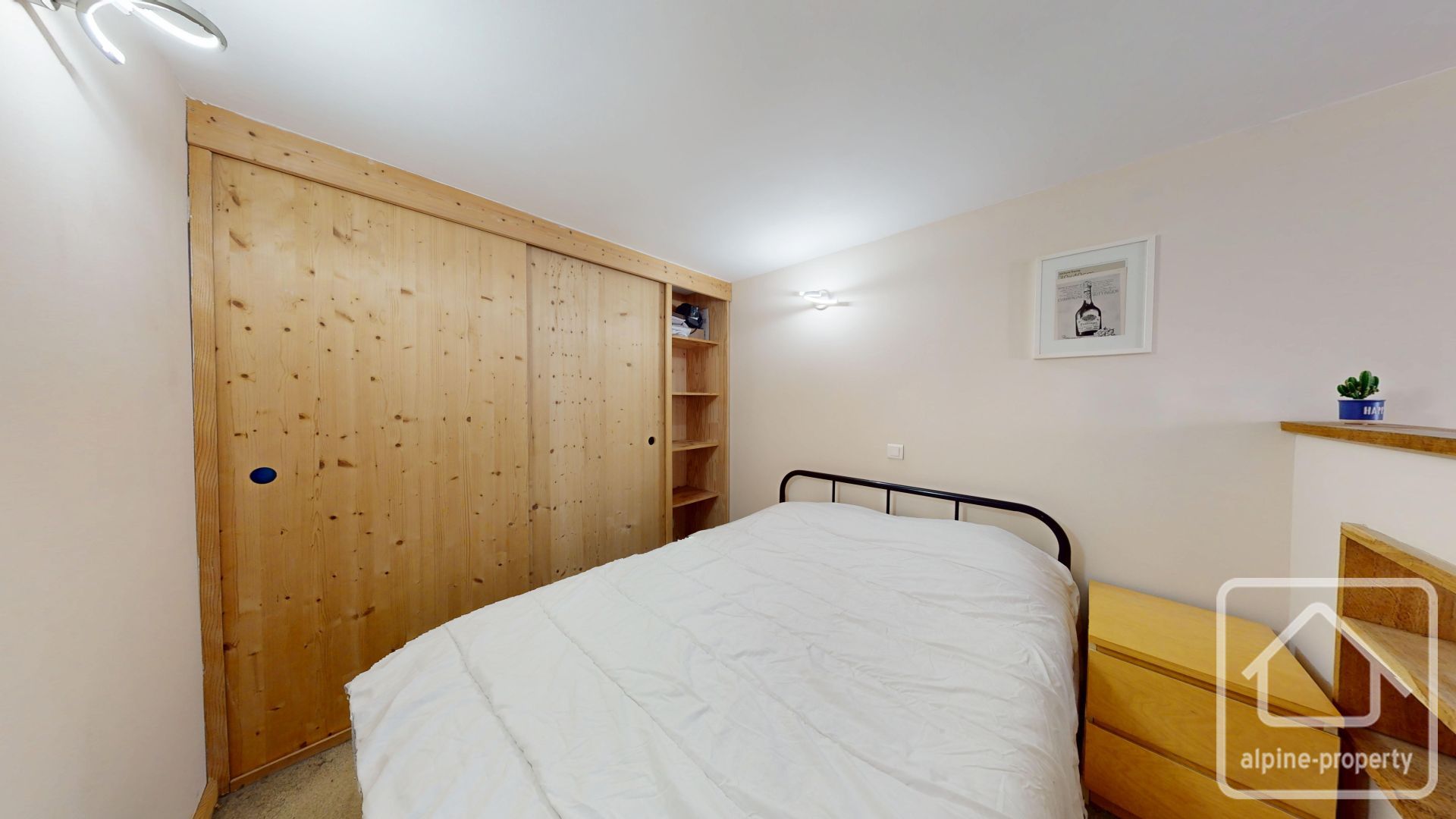 Rare For Sale- Well Maintained Studio Apartment Which Is Just A 20 Minute Walk To The Centre Of The Village. – ABBAYE