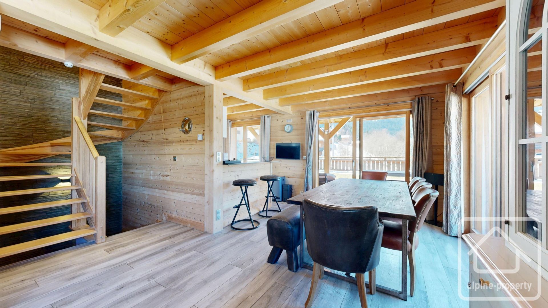 Contemporary Alpine Living In The Heart Of Châtel – CHLTBECHIGNE