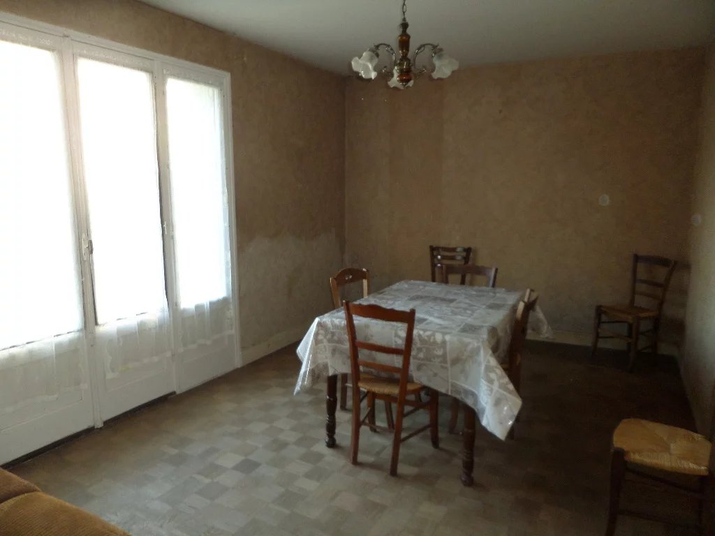 Spacious village property on the edge of a bustling town,  – France – BVI61587