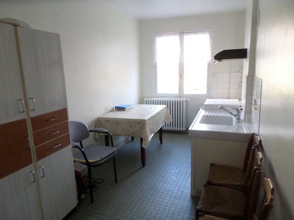 Spacious village property on the edge of a bustling town,  – France – BVI61587